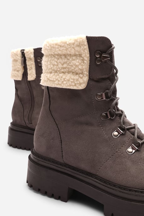 Wheres That From Womens 'Alia' Suede Lace-Up Ankle Boots with Faux Fur Lining and Chunky Sole - Image 5