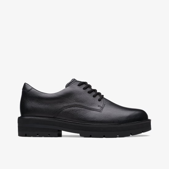 Prague Lace Y. Black Leather Shoes - Image 1