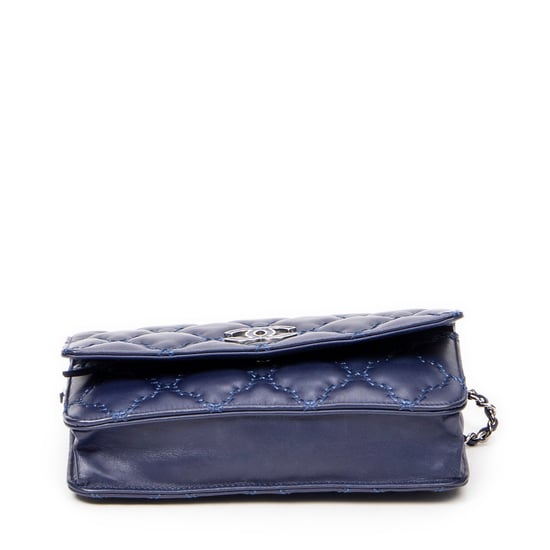 Hampton Wallet on Chain Shoulder Bag - Image 6