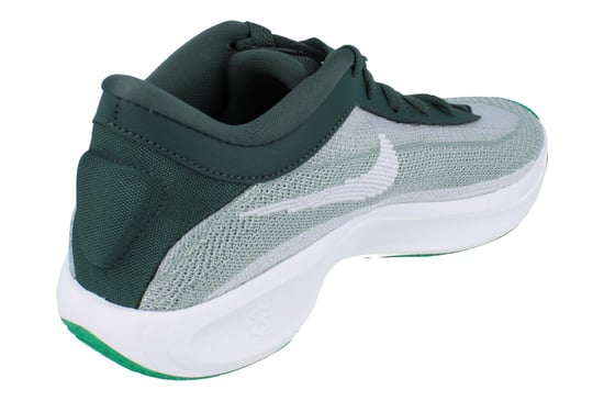 Nike G.T. Hustle Academy Mens Basketball Trainers - Image 3