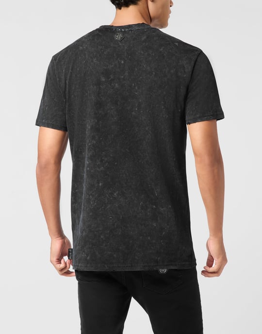 Tvättad rundhalsad t-shirt med dödskalle och amerikanskt tryck - Image 5