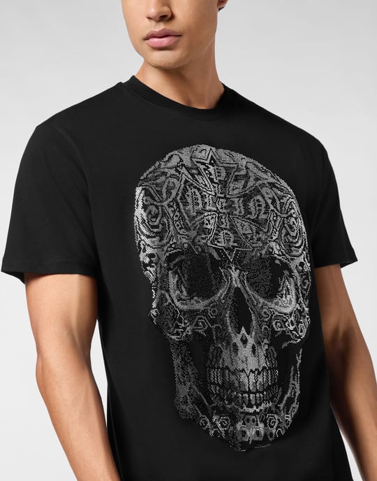 Round Neck T-Shirt Gothic Skull - Image 2