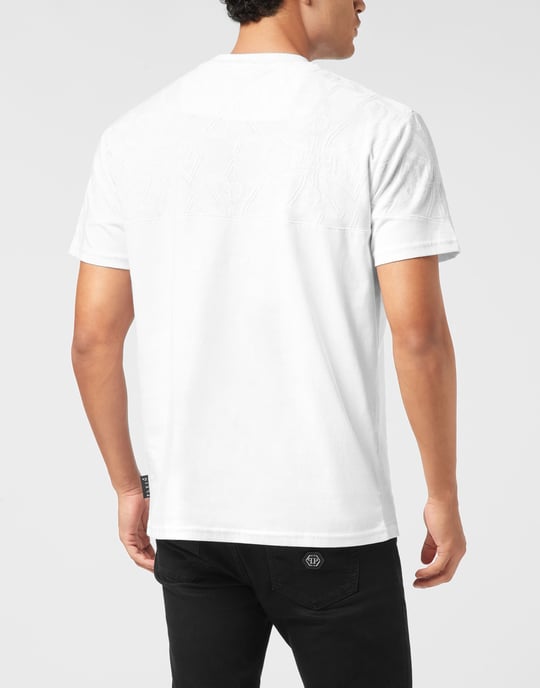 Round Neck T-Shirt Jacquard Crest Cut - Image 5