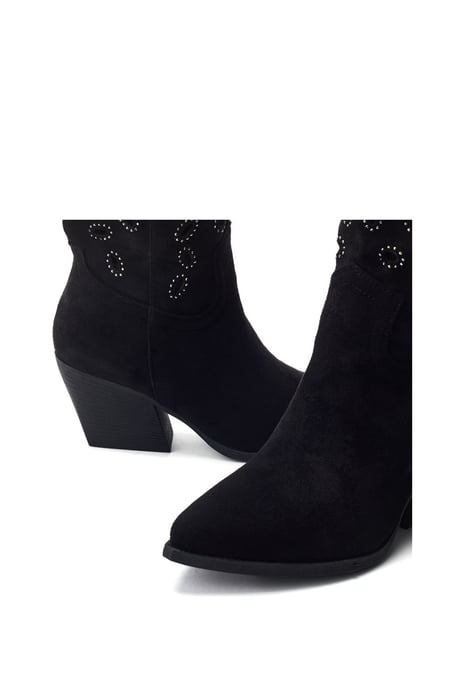Gloribel Black Boots - Image 4