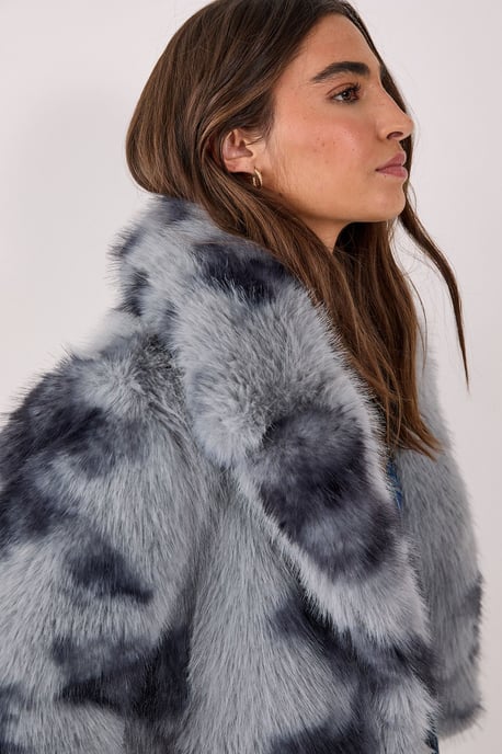 Cow Fur Collar Jacket - Image 4