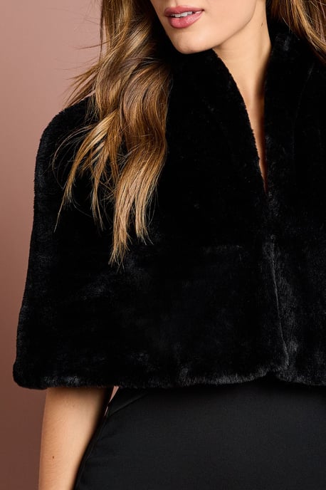 Black Faux Fur Short Cape - Image 5