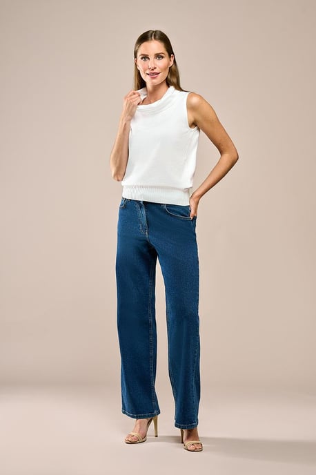 Castana Top Off White - Image 1