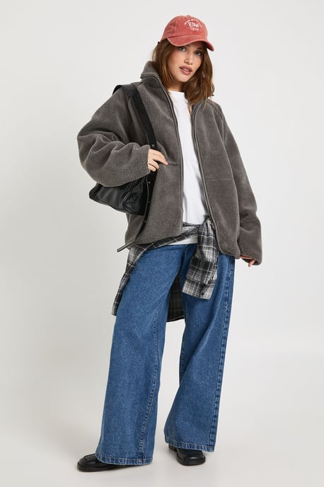 Oversized Teddy Zip Up Jacket - Image 3