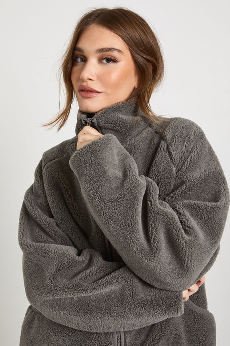 Oversized Teddy Zip Up Jacket - Image 4