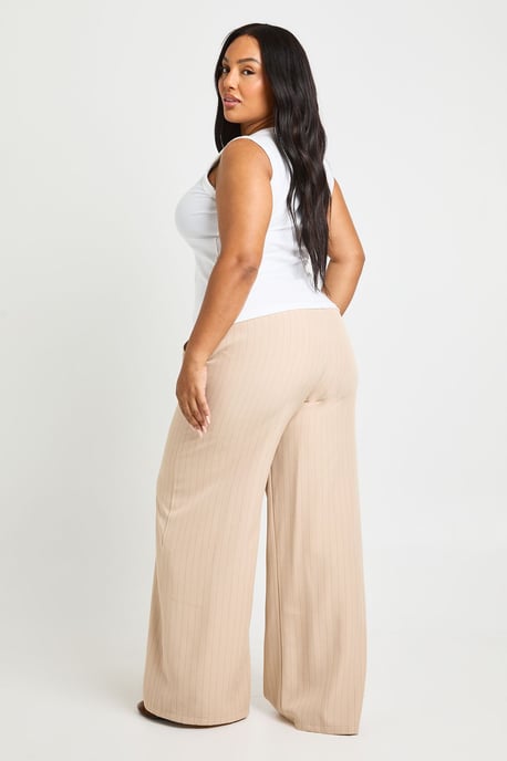 Plus Woven Pleated Wide Leg Trouser - Image 2