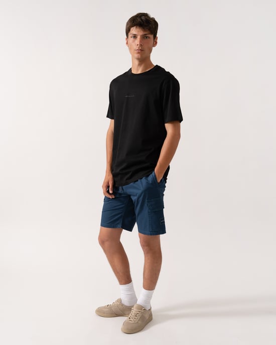 UC001 Regular Fit T-Shirt in Black - Image 4