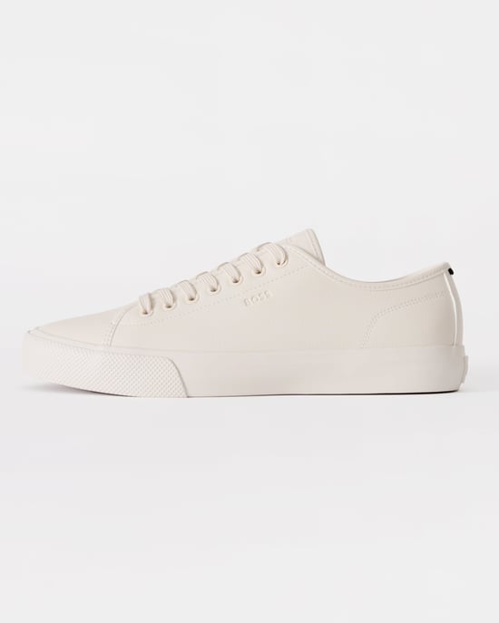 Aiden Tenn Low Top Trainers in Ivory - Image 2