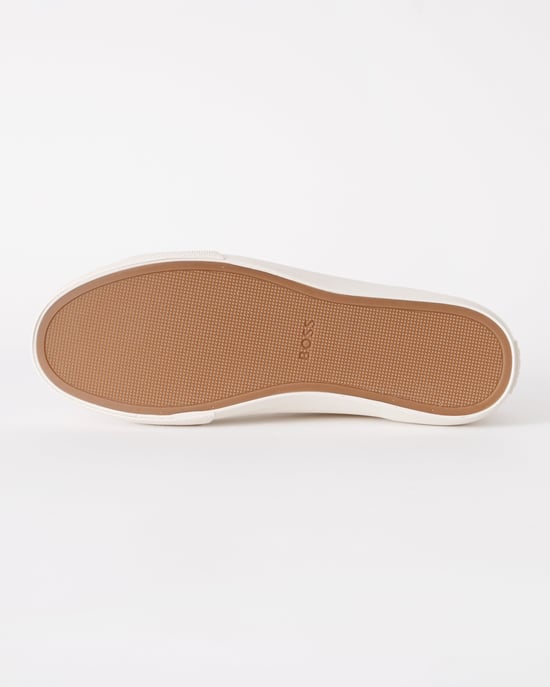 Aiden Tenn Low Top Trainers in Ivory - Image 3