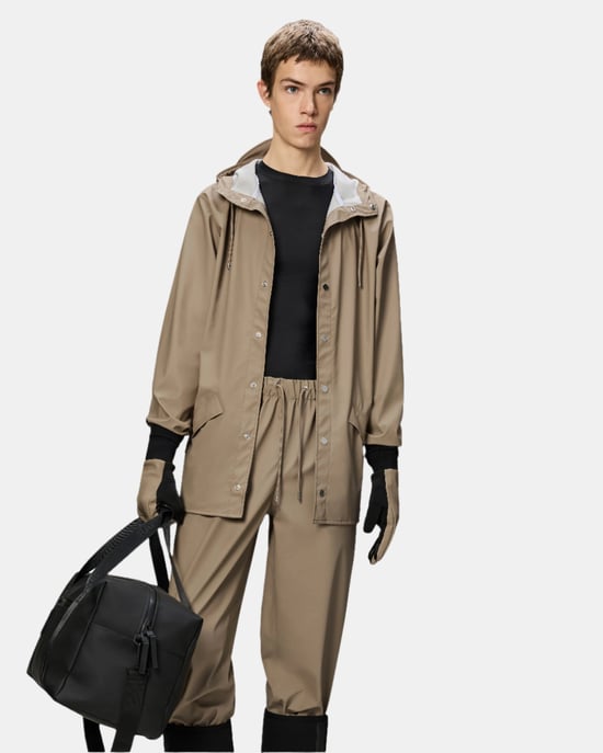 Jacket in Sage Green - Image 4