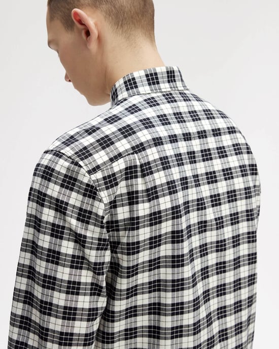 Shirt in Black - Image 3