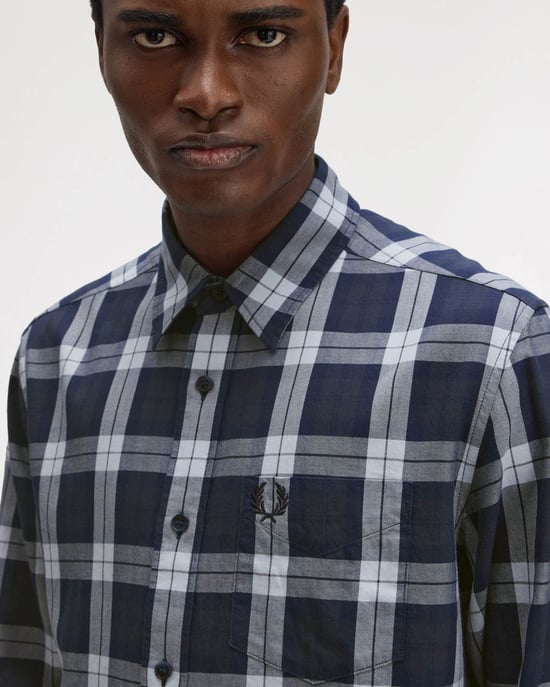 Shirt in Dark Blue - Image 4