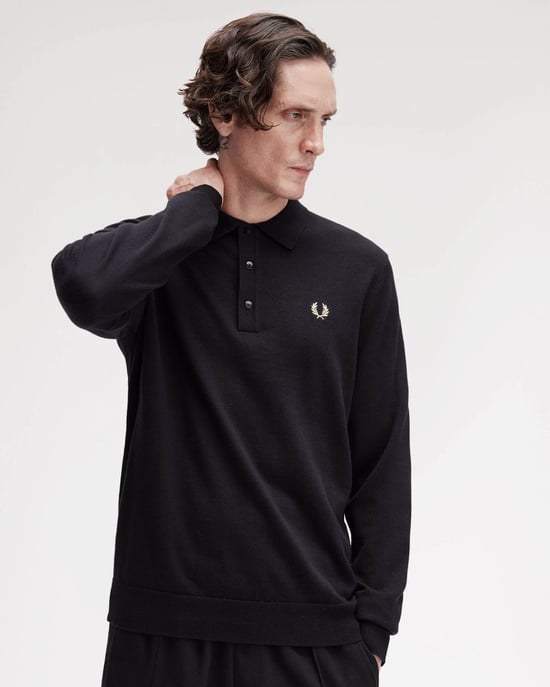 Classic Long Sleeve Shirt in Black - Image 2