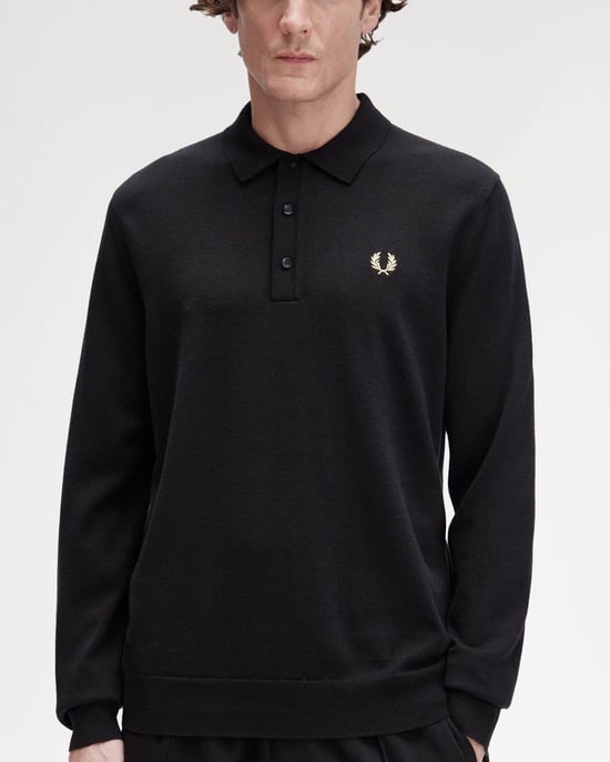 Classic Long Sleeve Shirt in Black - Image 4