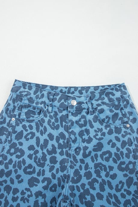 Leopard Print Relaxed Jeans - Image 5