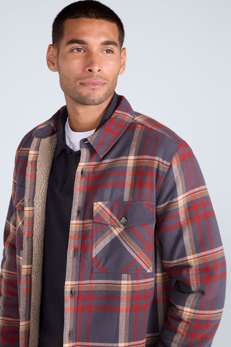 'Tide' Men's Shirt with Front Pockets Fleece Lined Warm Cosy Top Berry - Image 4