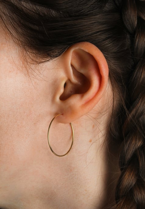 18ct Gold Plated Sterling Silver 30mm Lightweight Tube Hoop Earrings - Image 5