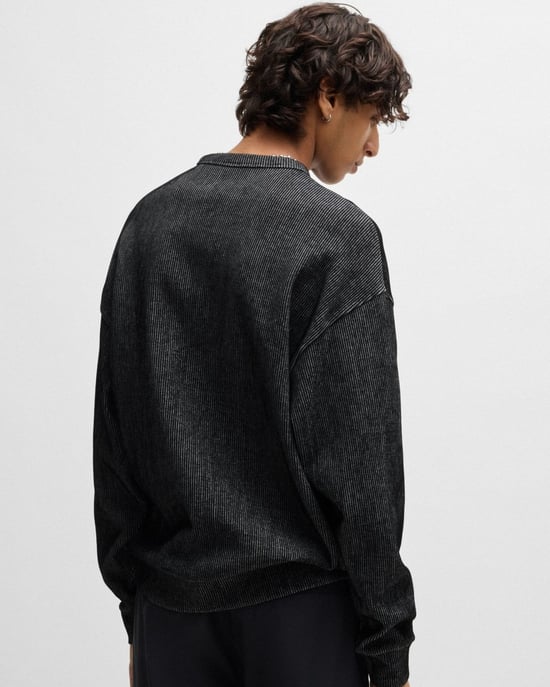 Dinkam Crew Neck Sweatshirt in Dark Grey - Image 3