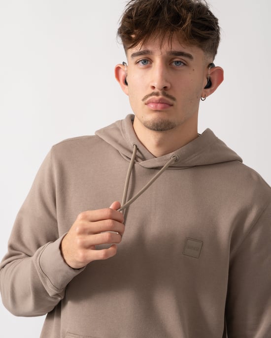 Wetalk Pullover Hoodie in Saliegroen - Image 5