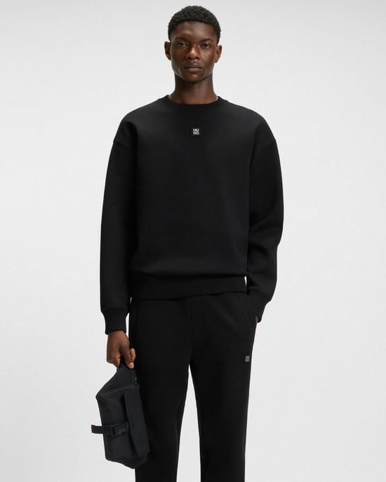 Dettil Sweatshirt in Black - Image 4