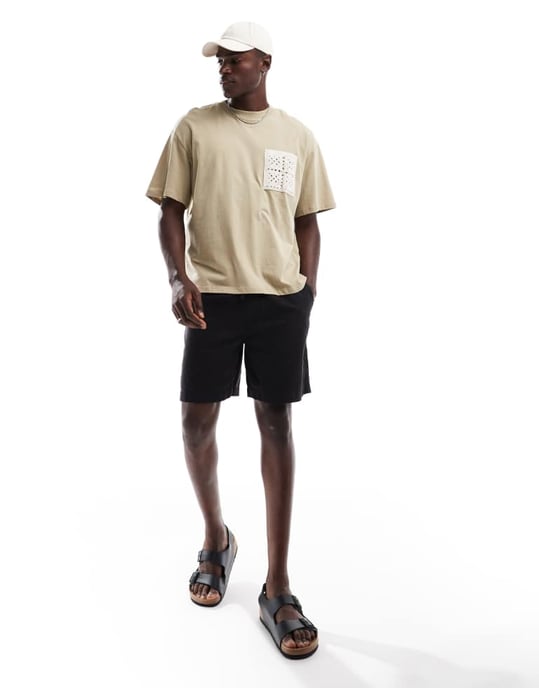 ONLY & SONS – Ljusbrun oversize t-shirt med virkad ficka - Image 4