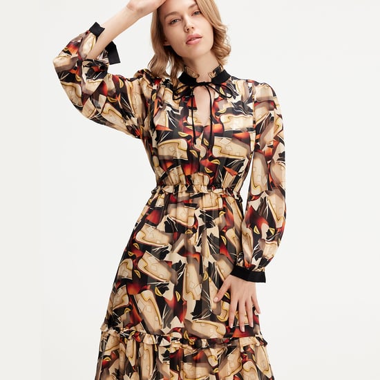 Tunic dress with graphic print - Image 2