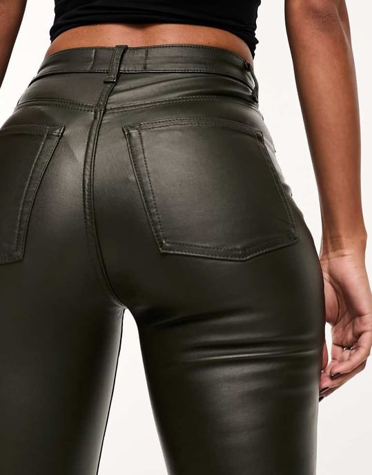 ASOS DESIGN – Khakifärgade skinny jeans med beläggning - Image 4
