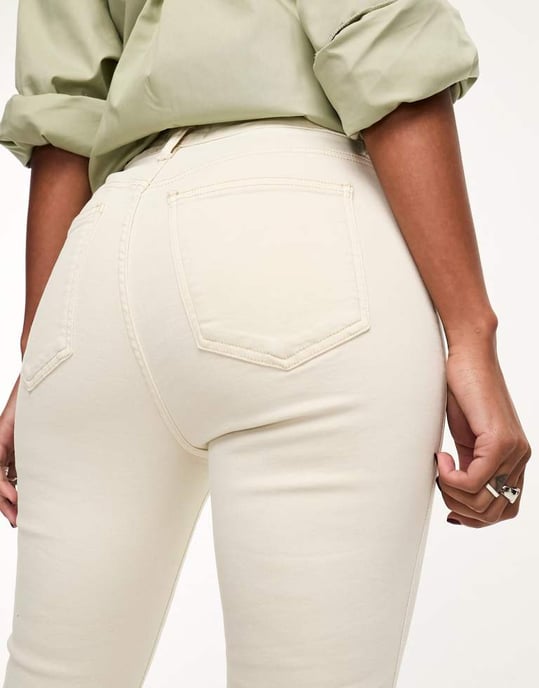 ASOS DESIGN – Vita skinny jeans med midja - Image 3