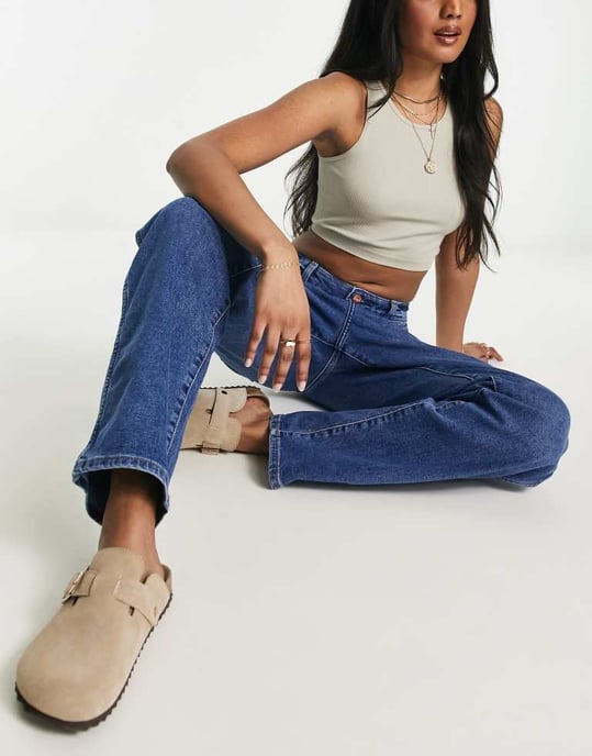 Wrangler – Mellanblå jeans med rak passform - Image 3