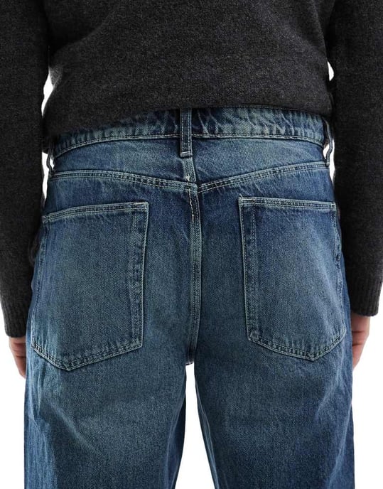 ASOS DESIGN – Mörktvättade jeans med raka ben och toning i vintage-modell - Image 4