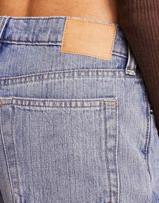Weekday – Ample – Blå jeans med raka ben och låg midja och lös passform - Image 4