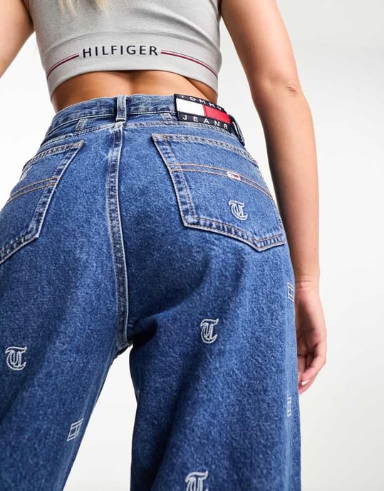 Tommy Jeans – Avsmalnande mom jeans med ultrahög midja och mellanblå tvätt - Image 4