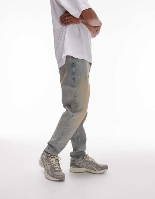 Topman – avsmalnande jeans i tonad tvätt - Image 3