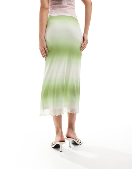 Monki – Grön ombre-randig midikjol i mesh med slits i sidan - Image 3