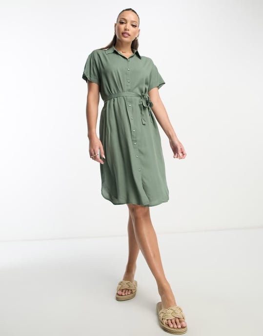 Vero Moda Tall – Grön midiklänning med knytskärp och skjorta - Image 4