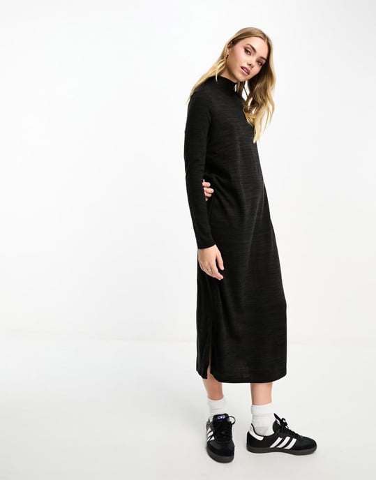 Vero Moda – Svart stickad maxiklänning med polokrage - Image 3