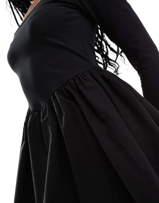 ASOS DESIGN – Svart miniklänning med fyrkantig halsringning och långärmad passform - Image 4