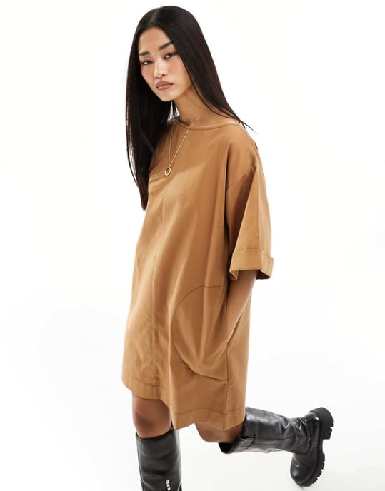 ASOS DESIGN – Kexfärgad, boxig t-shirt i minimodell med twill - Image 1