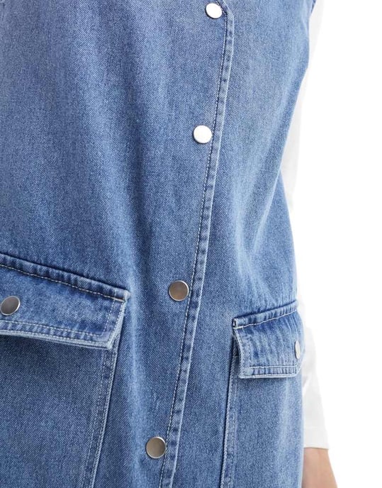 Vero Moda Tall – Blå ärmlös maxiklänning i denim med knappar - Image 2