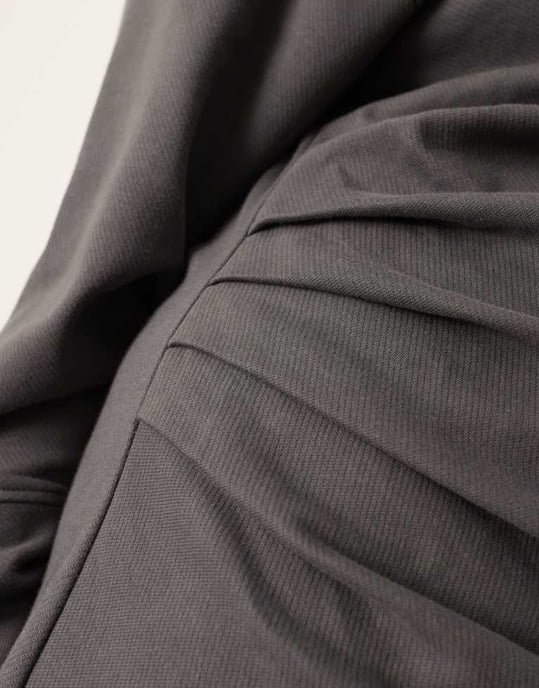 ASOS EDITION Curve – Mörkgrön miniklänning i premiumjersey med långa ärmar - Image 3