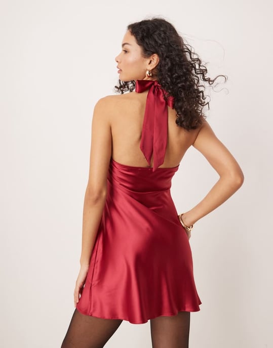 Miss Selfridge – Röd miniklänning i satin med hög halsringning - Image 4
