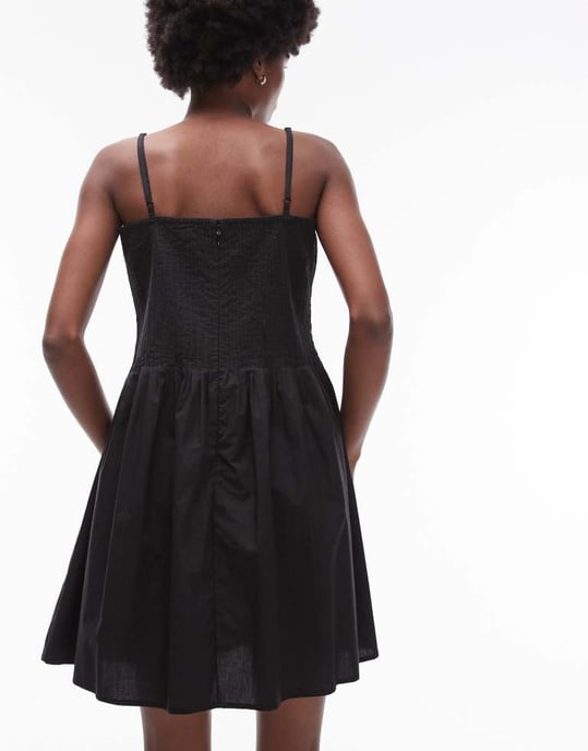 Topshop – Svart, plisserad miniklänning med band - Image 4