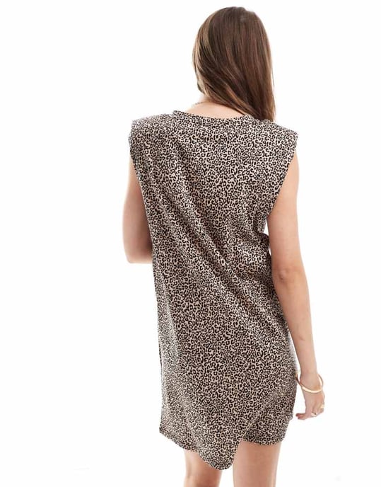 ASOS DESIGN ärmlös leopardmönstrad miniklänning i linne - Image 3