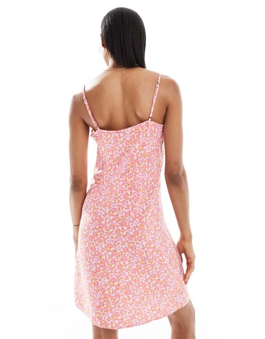 Vero Moda Tall – Rosa blommig miniklänning med slits och smal passform - Image 4