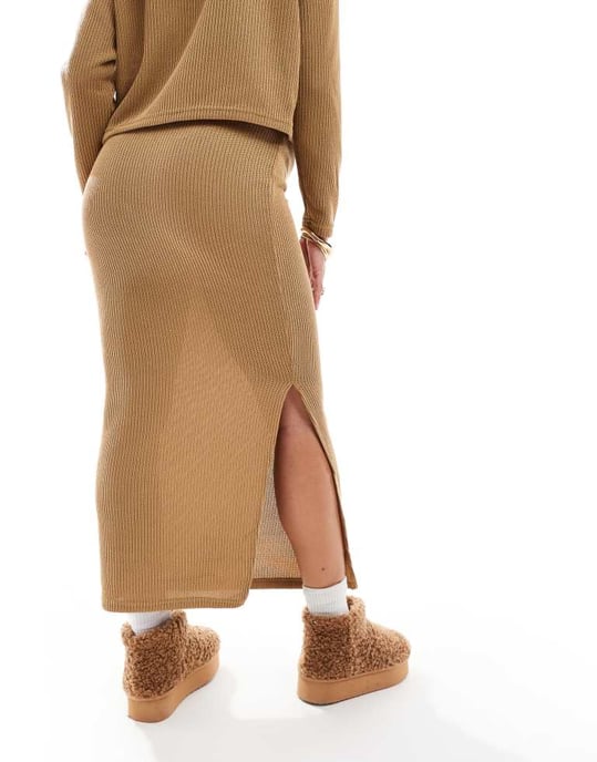 Mamalicious Maternity over the bump maxi skirt co-ord in mustard - Image 4