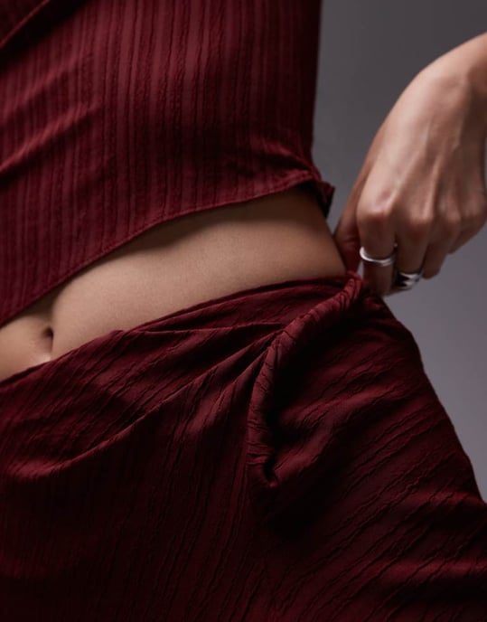 Topshop co-ord twist maxi skirt in burgundy - Image 2